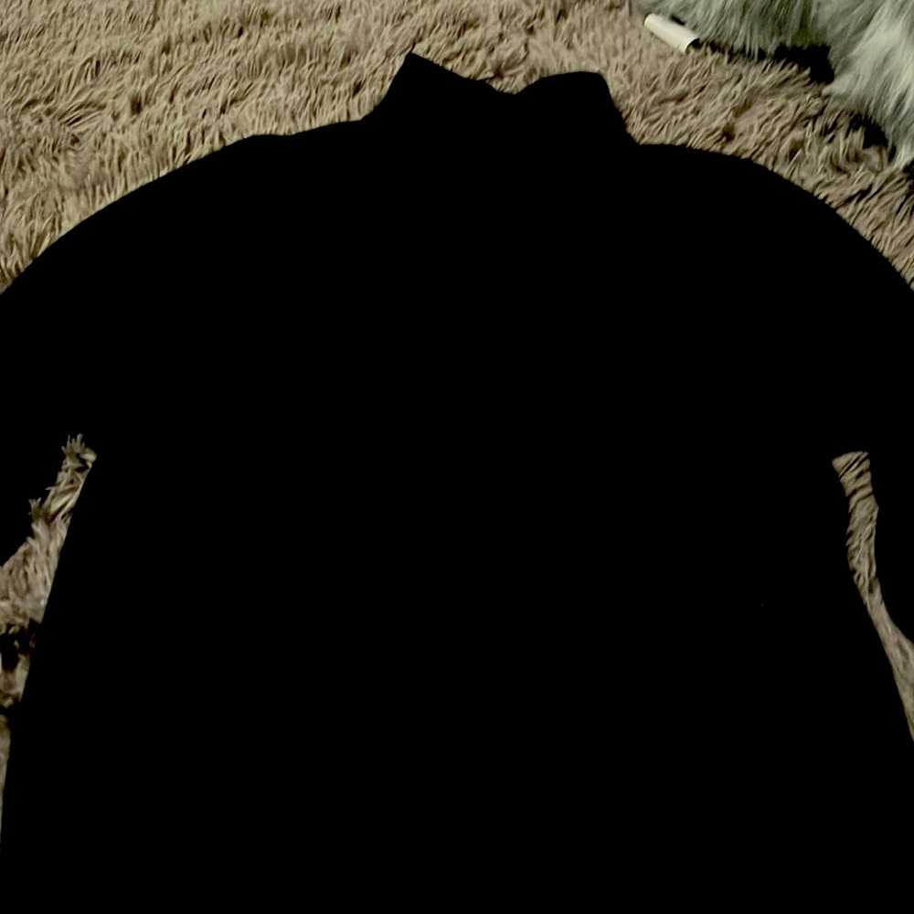 Designers Originals. Luxelon 100%Acrylic/Acrilico made in USA size X-Large